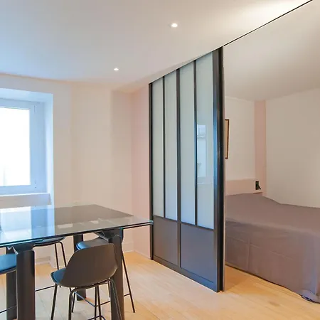 Large Pleasant Alcove In Center Appartamento *